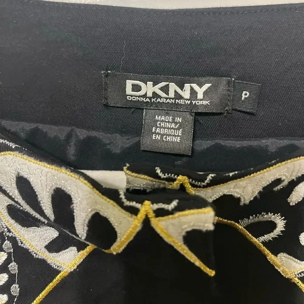DKNY Women’s Black and White‎ Embroidered Dress Coat Size P